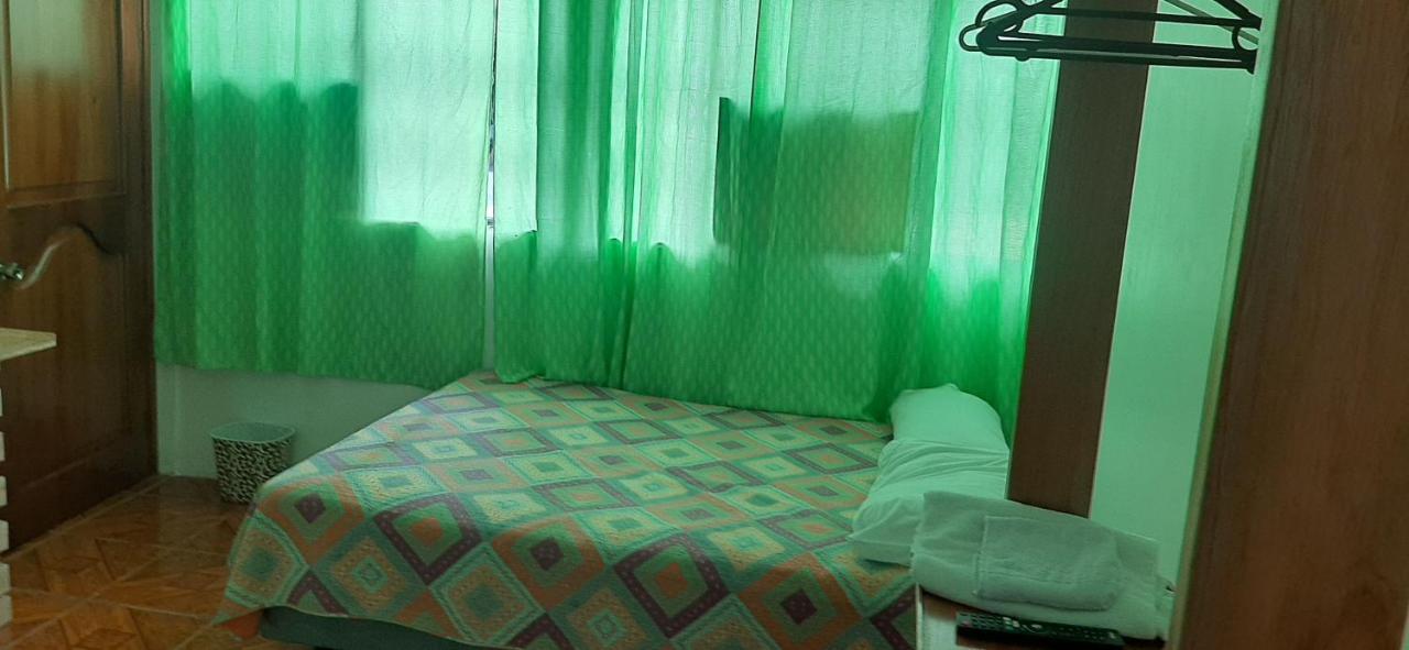 Hostal Miconia Puerto Ayora  Esterno foto